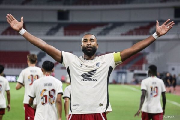 Yuran Fernandes Bawa PSM Kalahkan Cong An Ha Noi dengan Skor 1-0 Yuran Fernandes Bawa PSM Kalahkan Cong An Ha Noi dengan Skor 1-0