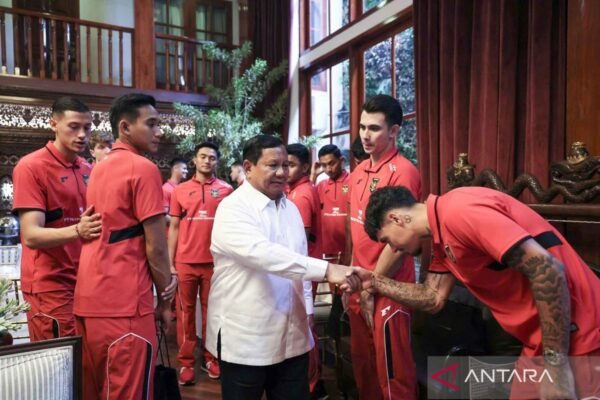 Beckham, Hilgers, dan Yance Siap Jadi Starter untuk Timnas Indonesia Hadapi Jepang