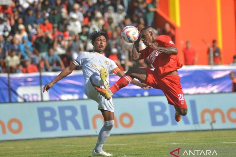 Pertarungan Sengit: Semen Padang, PSS Sleman, dan Barito Putera Berjuang Hindari Degradasi