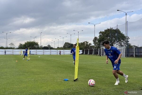 Persib Bandung Mengadakan Latihan Perdana Menyongsong Piala Presiden