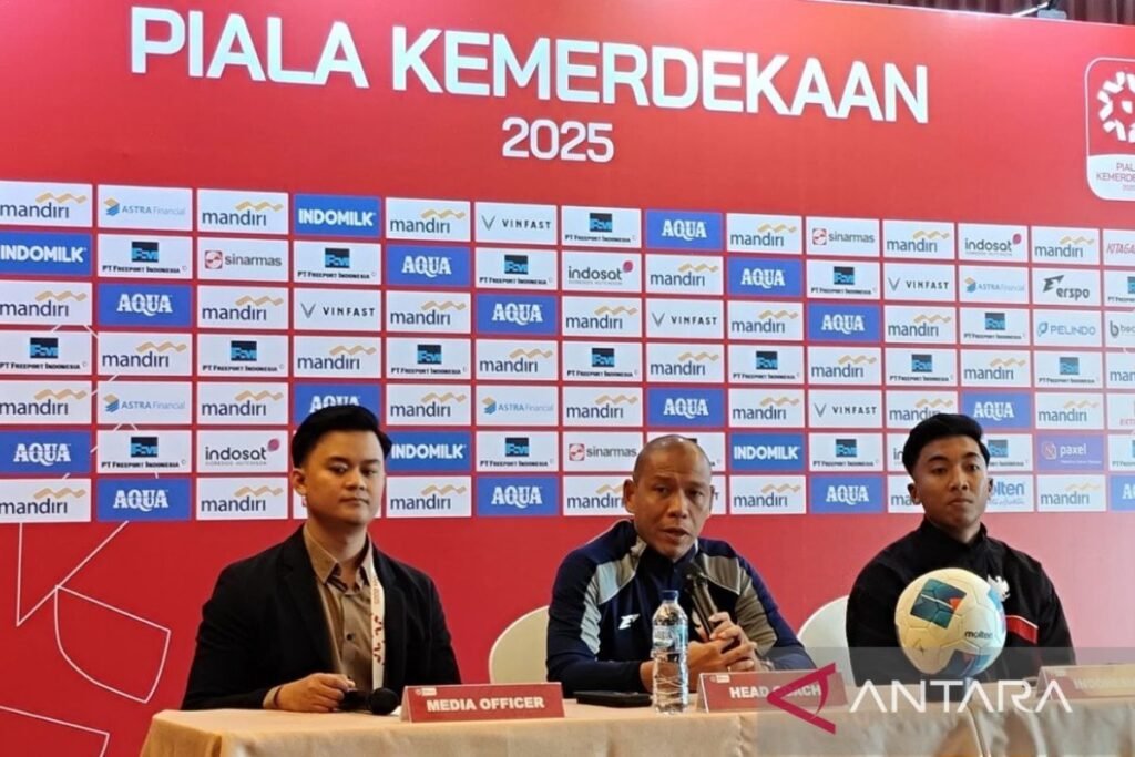 Nova Arianto: Strategi Pengembangan Pemain Kunci di Piala Kemerdekaan