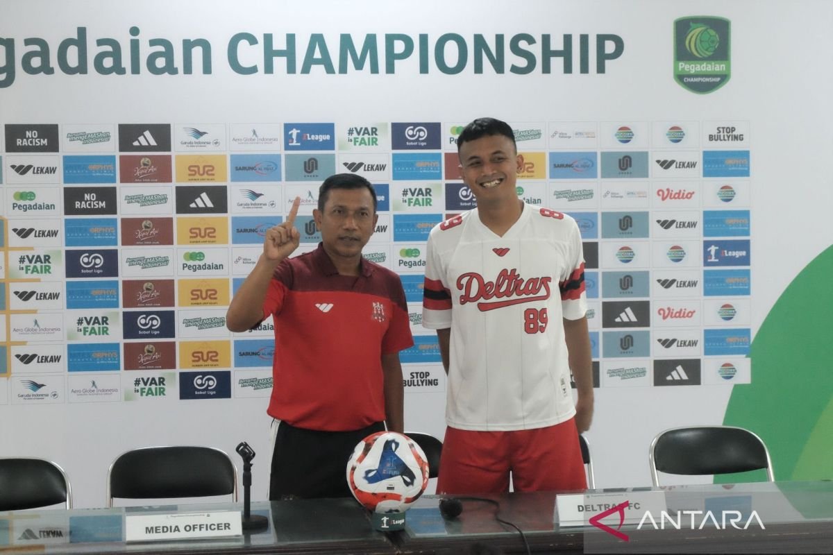 Here's an alternate title for "Deltras Antisipasi Permainan Bola atas Barito Putera":

"Deltras Mempersiapkan Strategi Menghadapi Barito Putera