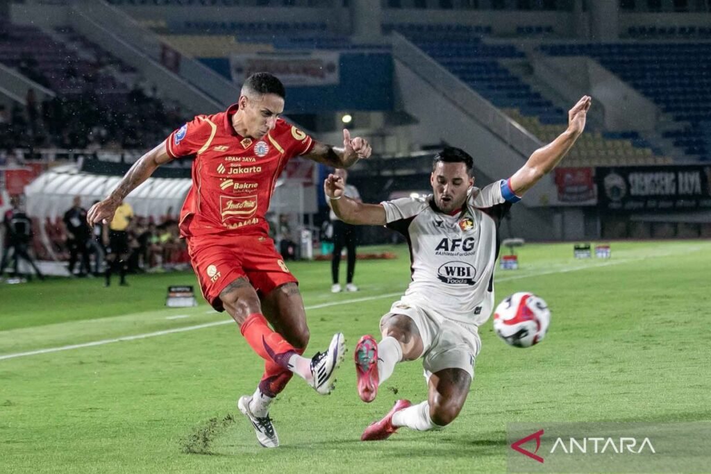 Persija Pertahankan Rekor Kemenangan dengan Kalahkan Persik 3-1