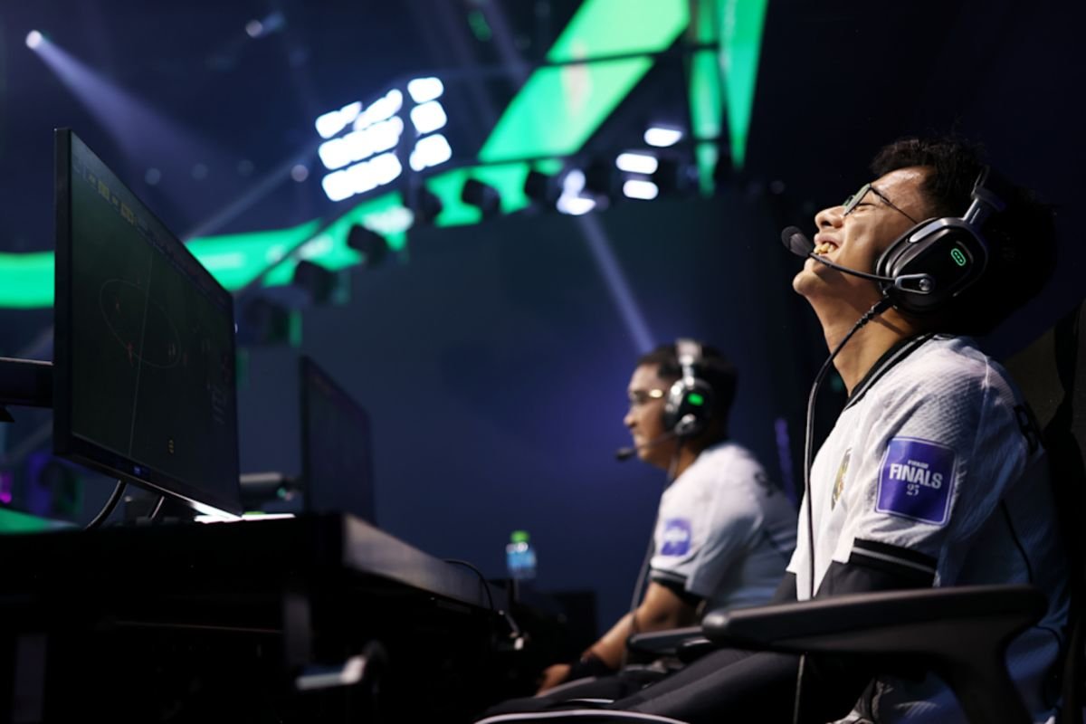 Indonesia Leads Group B Standings in FIFAe World Cup 2025